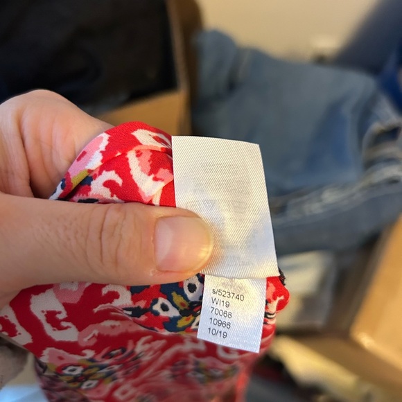 Nwt Loft Mixed Mosaic Split Neck Blouse - Picture 6 of 6